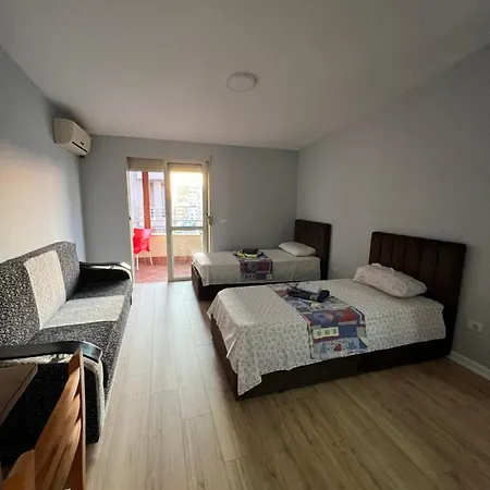 Seaside Flats 아파트 Durrës