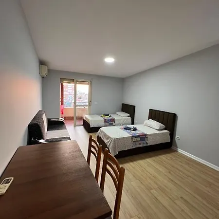 Seaside Flats 아파트 Durrës